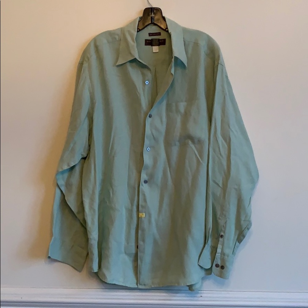 Linen button down